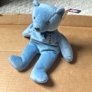 Blue bear beanie baby. Coastal bear Great condition. Tag still attached.